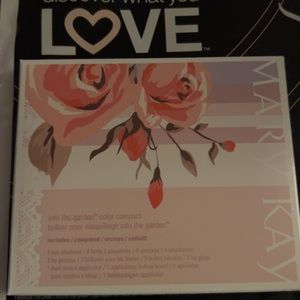 Marykay eye shadow pallet